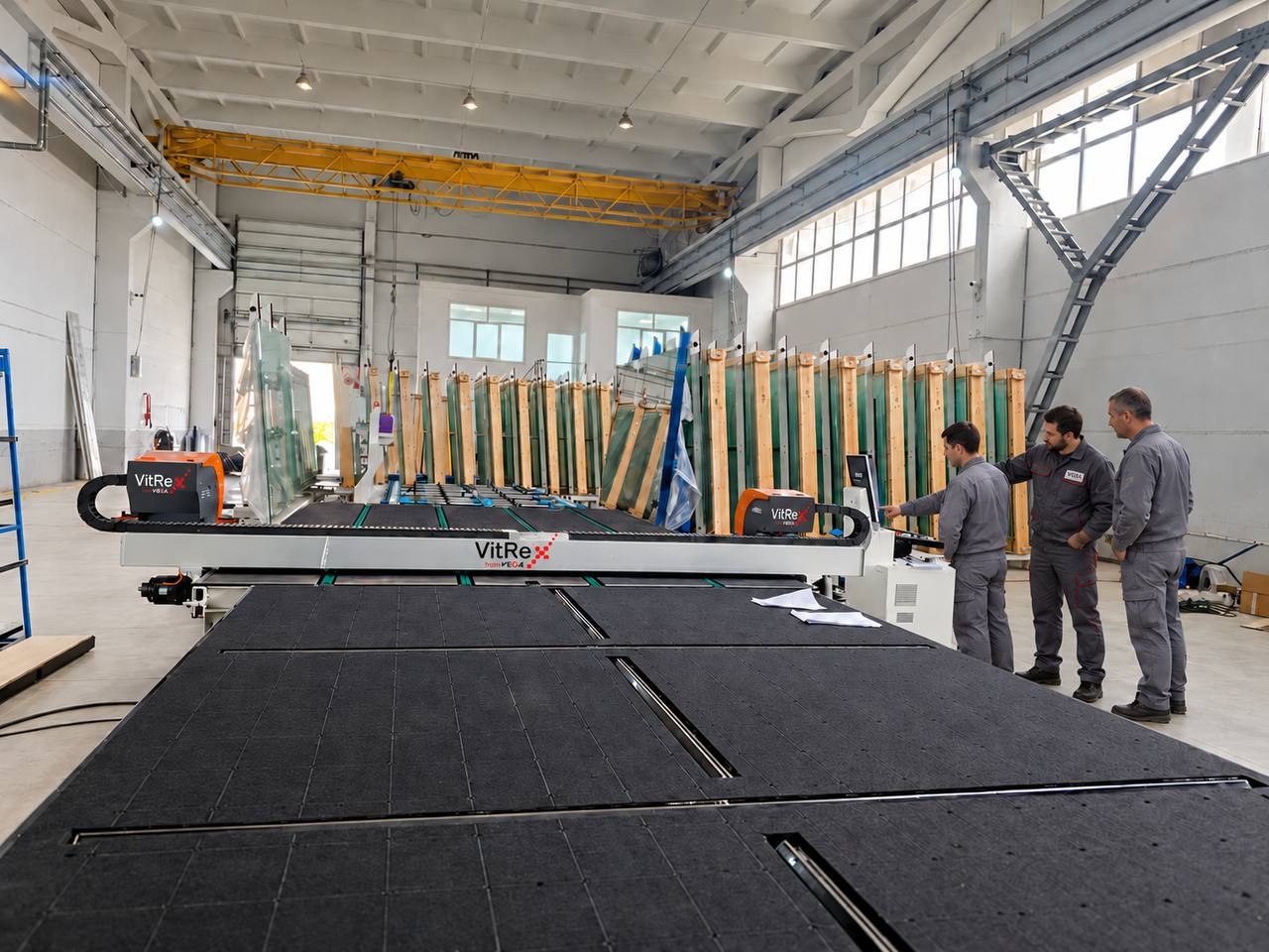 Автоматизированный комплекс VitReX для раскроя стекла в Донецке